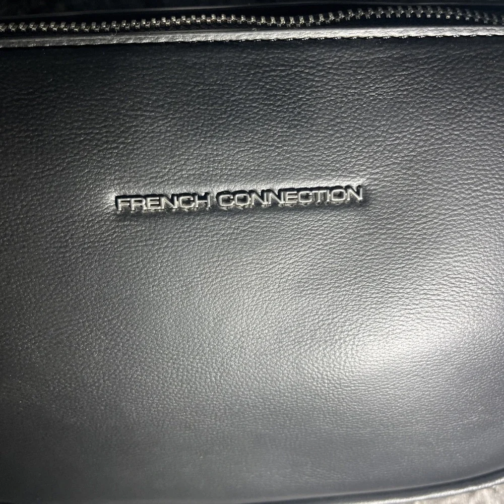 French connection Clara texture tag Crossbody studded black New NWT $98 Y2K Size